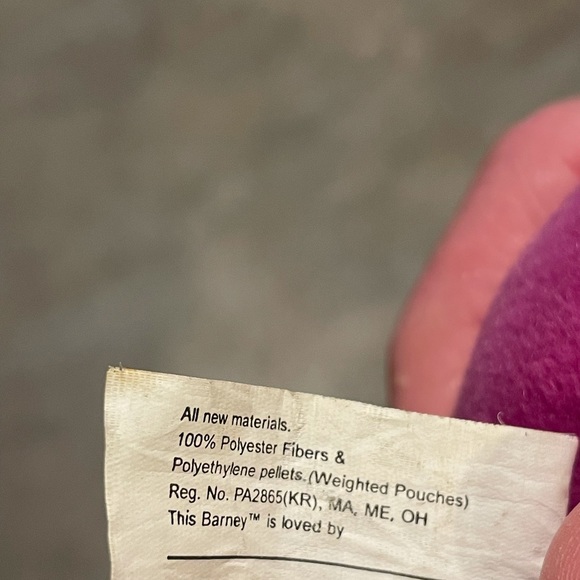 Barney plush/beanie w/ safari outfit Vintage 90’s - Picture 4 of 9